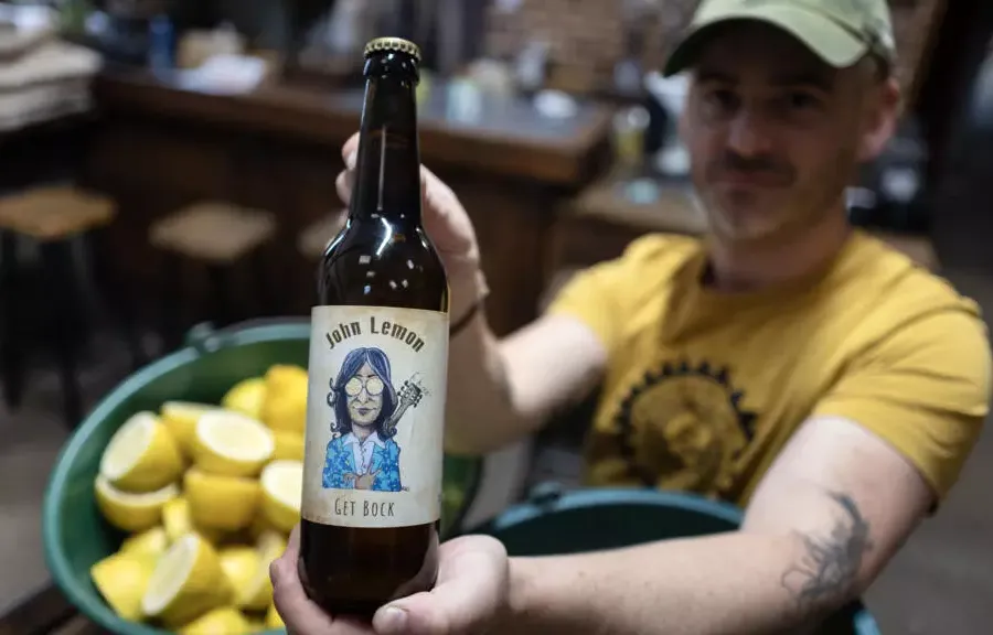 オノ・ヨーコの『ジョン・レモン』論争が、ブルターニュのクラフトビール醸造会社にとってのマーケティング金へと転向する