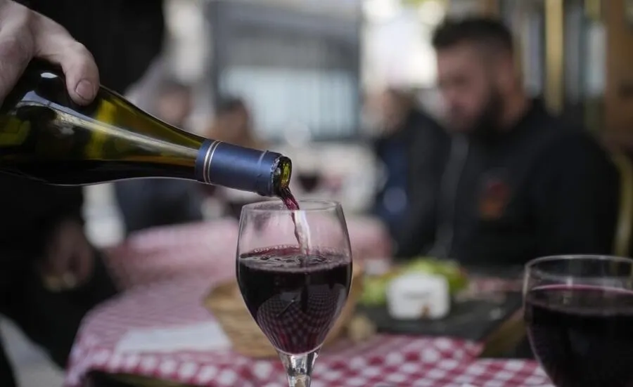 フランスのアルコール販売の減少は「乾いた1月」によるのでしょうか?