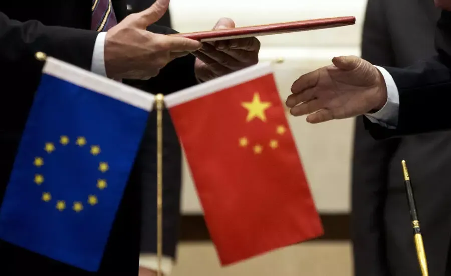米国の貿易戦争をめぐる圧力が高まる中、中国はEU議員に対する制裁を終了