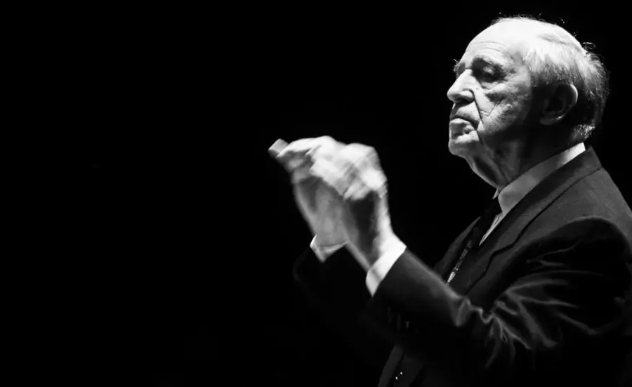 ピエール・ブーレズ、現代世界の作曲家兼指揮者
